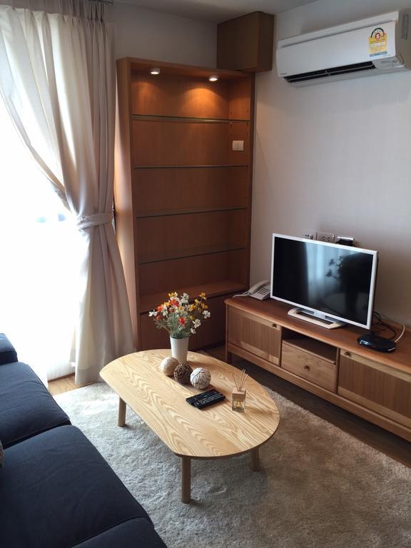 Bed and Breakfast S Bloc Saladaeng Бангкок Экстерьер фото
