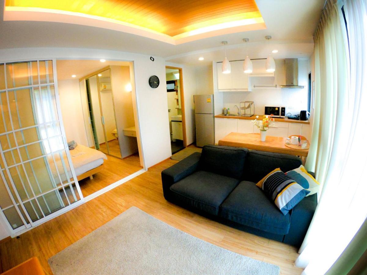 Bed and Breakfast S Bloc Saladaeng Бангкок Экстерьер фото
